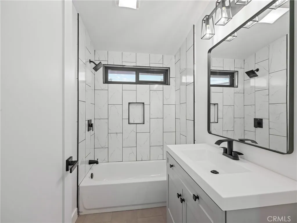 717 W Gateway, Palm Springs, California 92262 home-pic-11